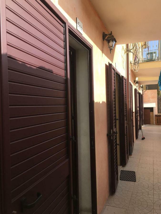 Apartamento Domus Pandora Tanaunella Exterior foto